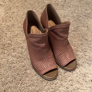 Lucky Brand brown booties